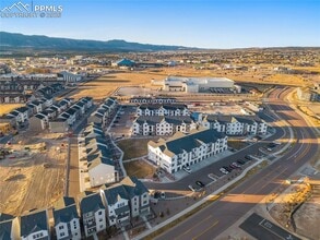 Building Photo - Top Floor Penthouse at Victory Ridge