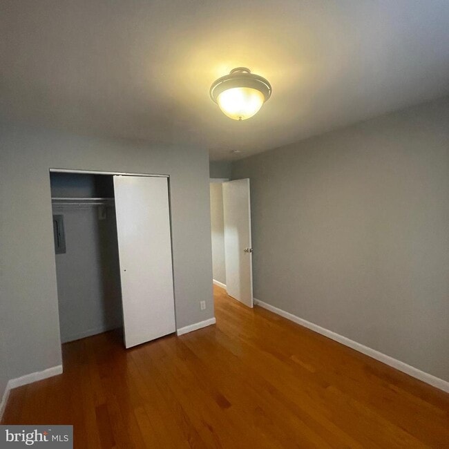 Building Photo - 764 S 4th St