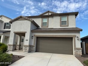 Building Photo - 1980 W Shelly Ave