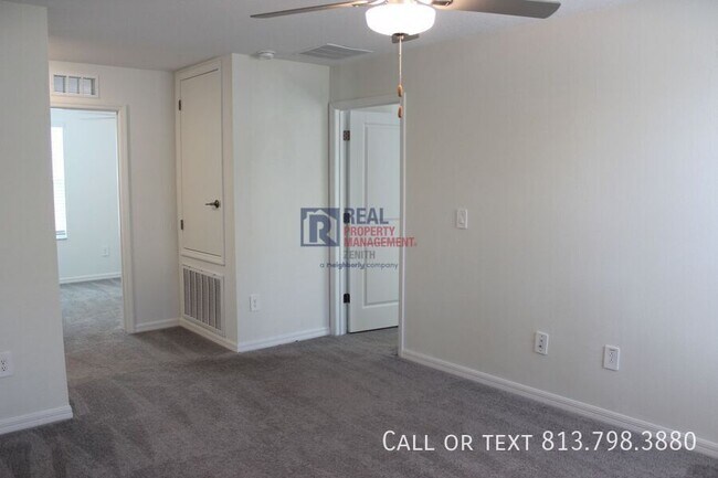 Building Photo - 11571 Radiant Shr Lp