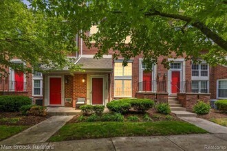 Building Photo - 1538 Maryland Club Dr