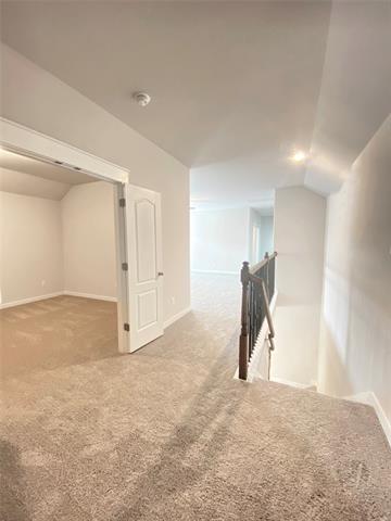 Building Photo - 4011 Goldfinch Hvn