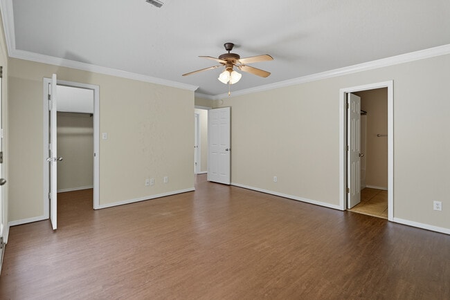 Building Photo - 2912-2914 Fairway Hamlet Ct