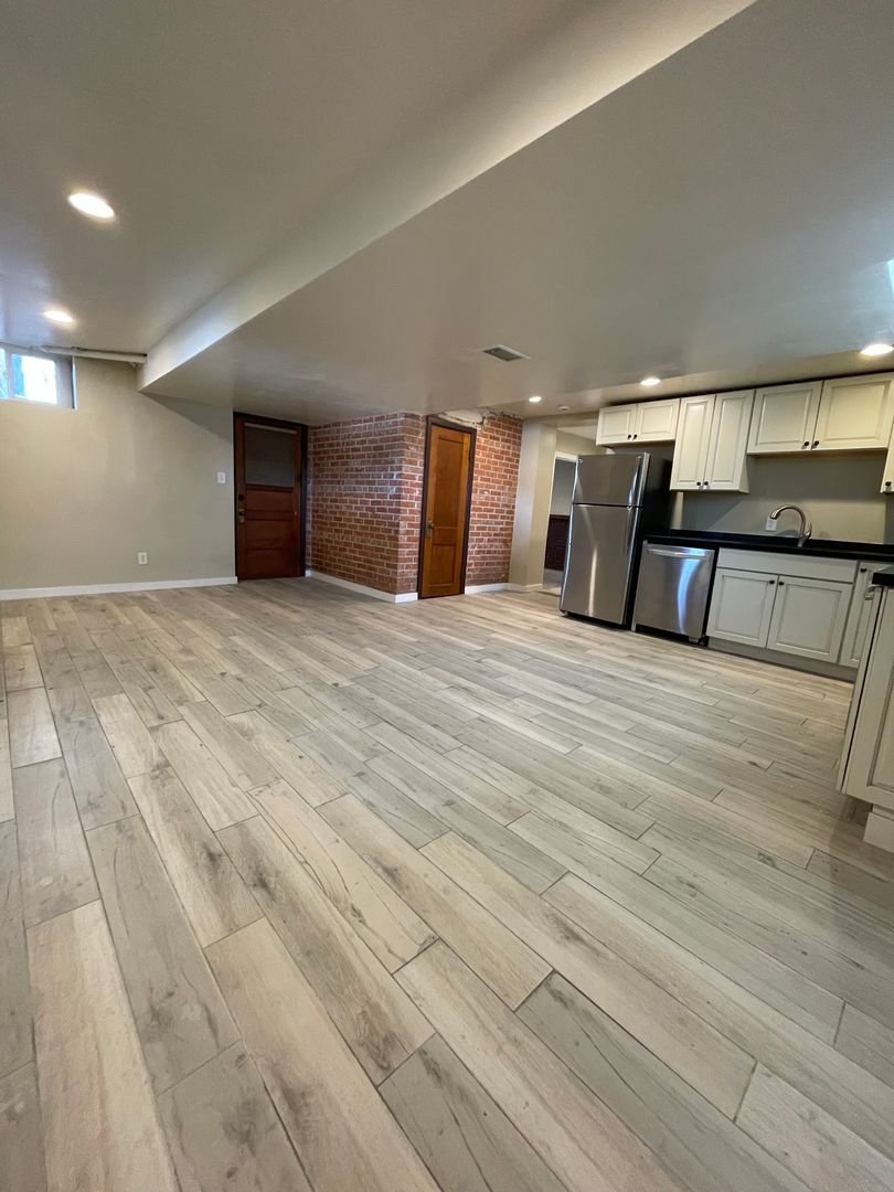 Building Photo - 1395 N Harlan St