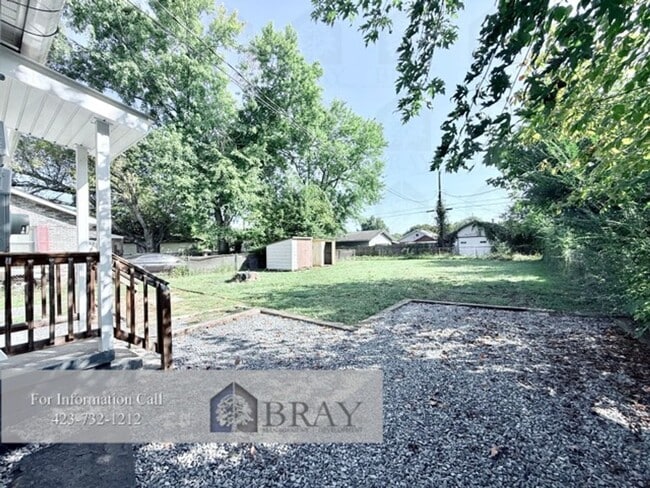 Building Photo - Modern 2-Bedroom Home with Screened Porch ...