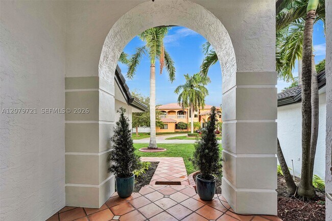 Building Photo - 18440 SW 77th Ct