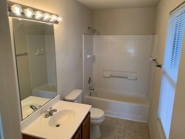 Building Photo - 9929 Blue Bell Dr