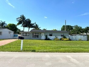 Building Photo - 4119 SW 49th St