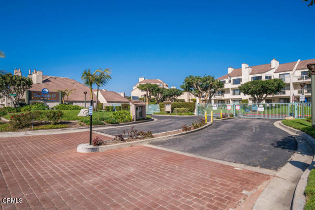 Building Photo - 615 Island View Cir