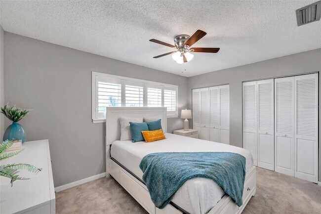 Building Photo - 6311 Newtown Cir