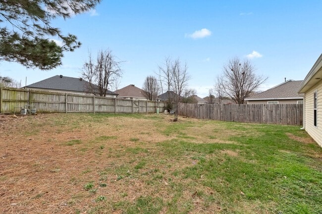 Building Photo - Completely Renovated Springdale Home - Clo...