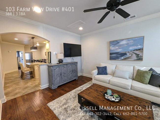 Building Photo - 103 Farm View Drive #401
