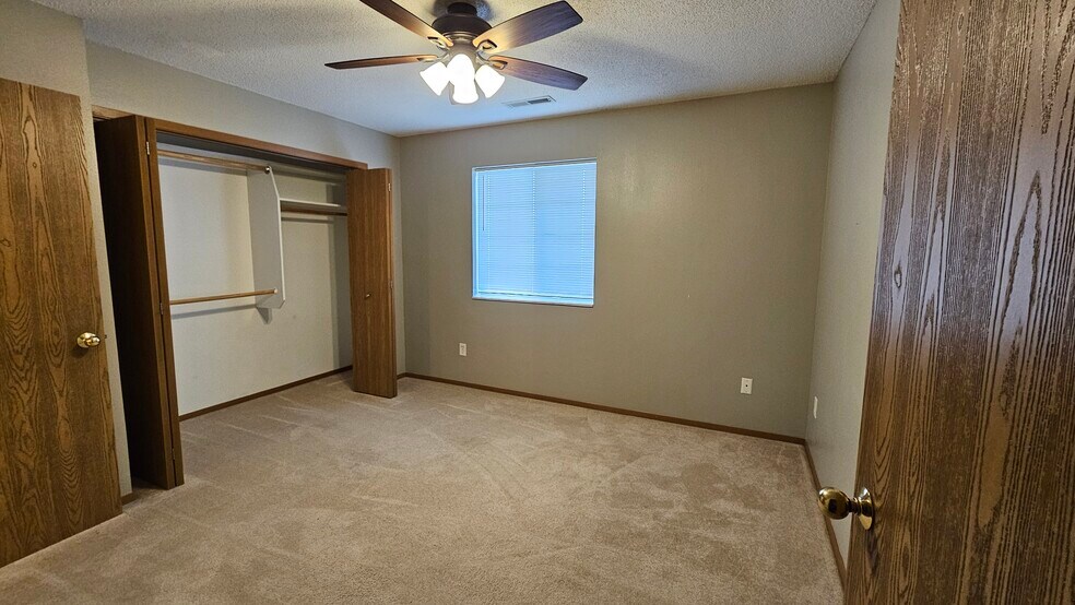 Building Photo - 605 Kimberlite St