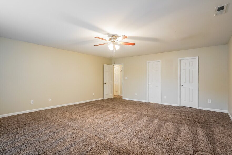 Building Photo - 3629 Pinkham Way