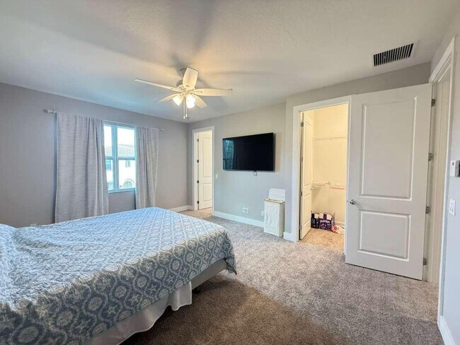 Building Photo - 5348 Sagan Ln