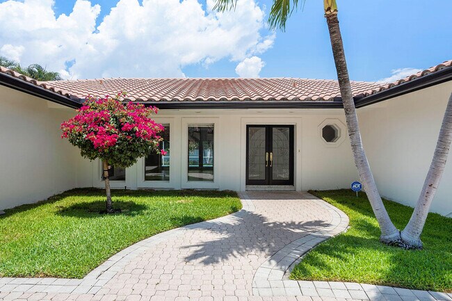 Building Photo - 263 S Maya Palm Dr