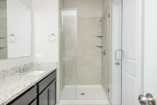 Building Photo - Live, love, and grow in this charming townhome!