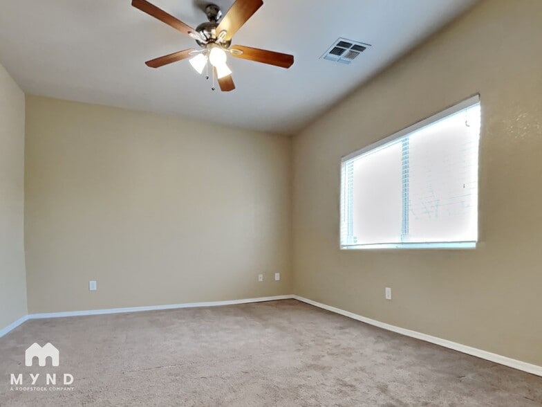 Building Photo - 14554 S Avalon Rd