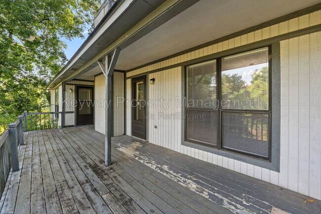 Building Photo - 4068 Oregon Trail