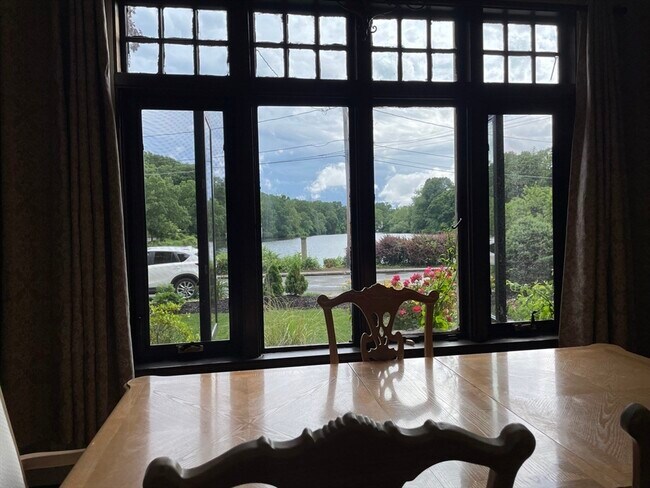 Building Photo - 108 Dexter Rd