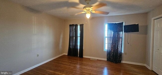 Building Photo - 225 Nottoway Dr