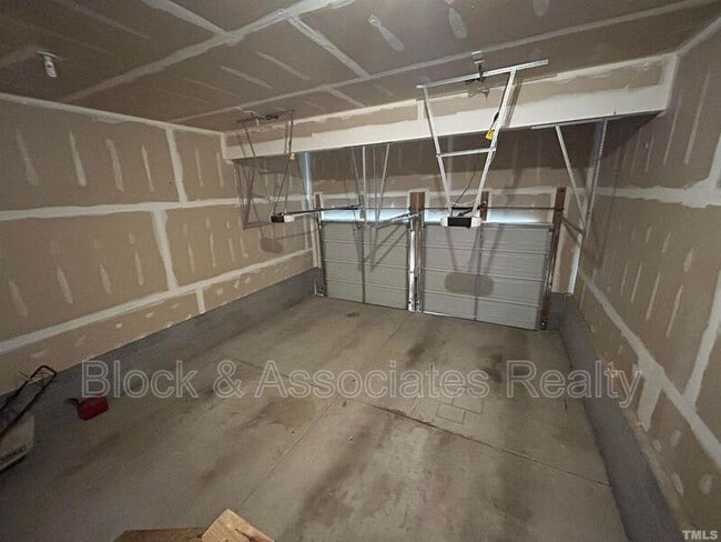 Building Photo - 508 Hickorywood Blvd