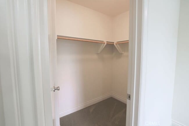 Building Photo - 3294 Ledgewood Cir