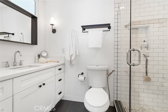 Building Photo - 7153 Helmsdale Cir