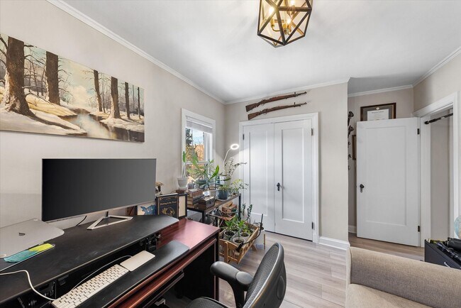 Building Photo - 2509-2511 N Cramer St