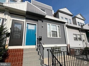 Building Photo - 1211 S Edgewood St