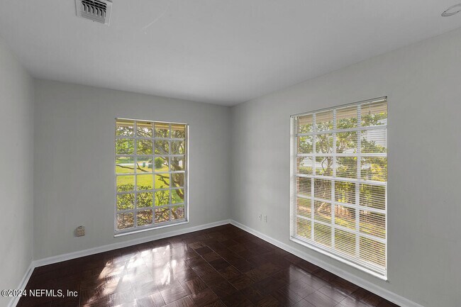 Building Photo - 185 San Juan Dr