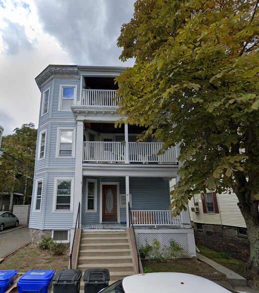 Primary Photo - 39 Foster St