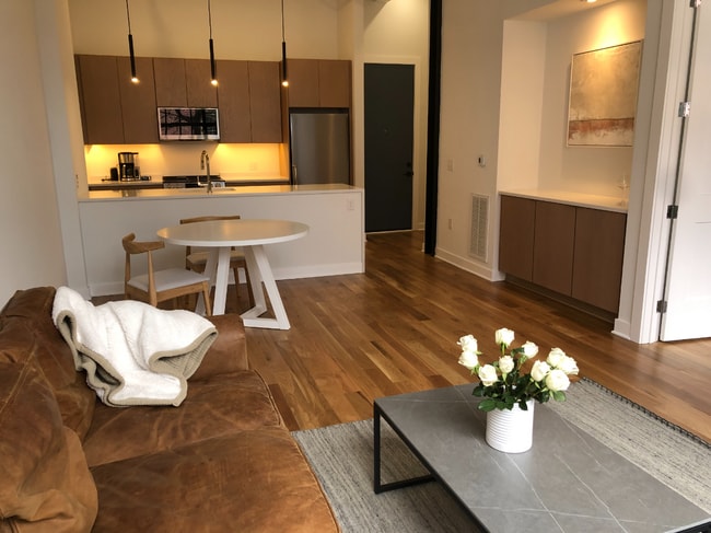 Building Photo - 2201 E Main St