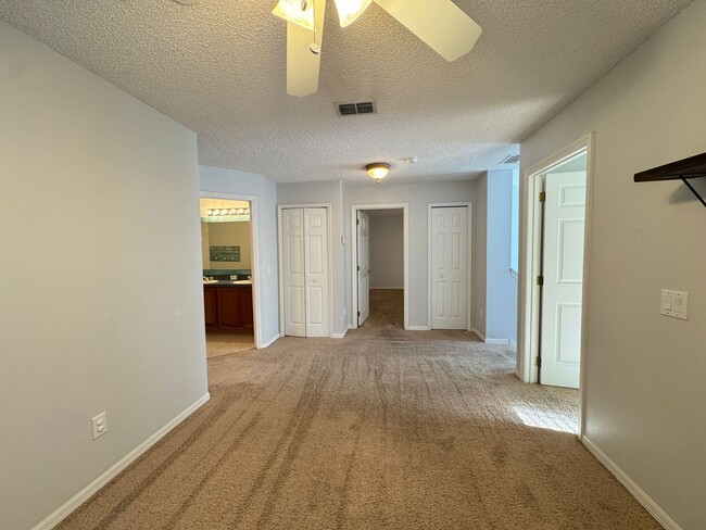 Building Photo - Spacious 4-bedroom, 3-bath POOL home in Cypress Springs! Pool Service INCLUDED!