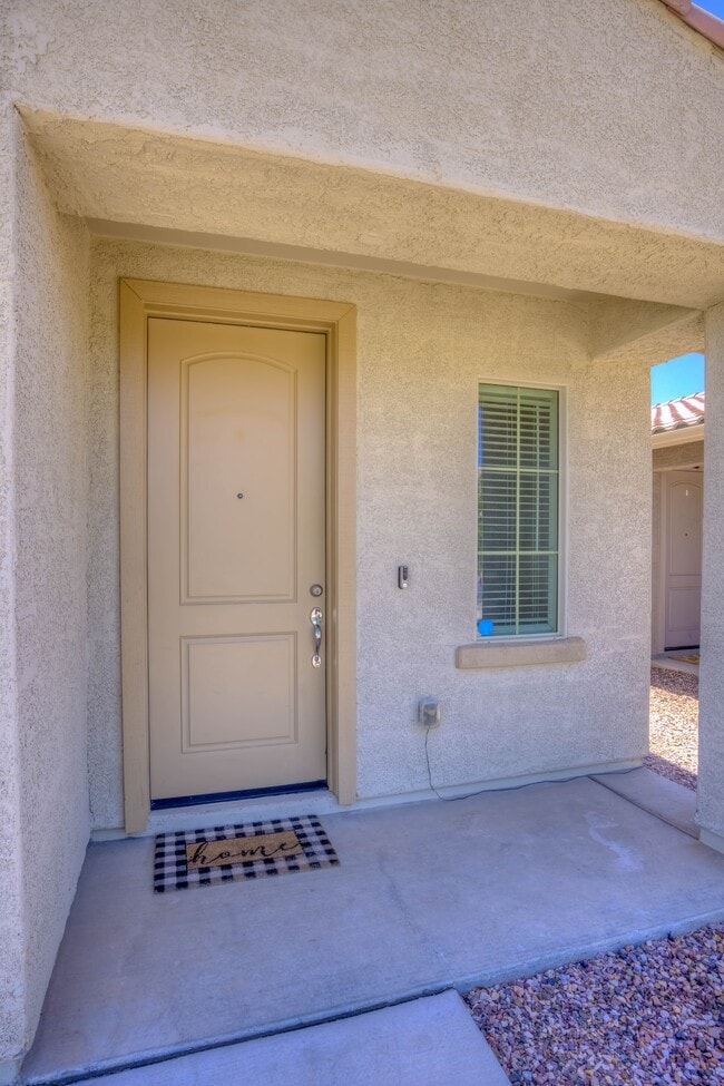 Building Photo - 6680 E Via Jardin Verde