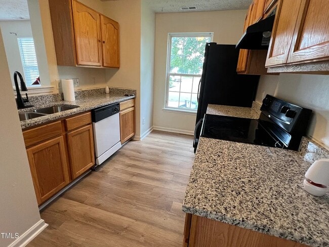 Building Photo - 5412 Suda Dr