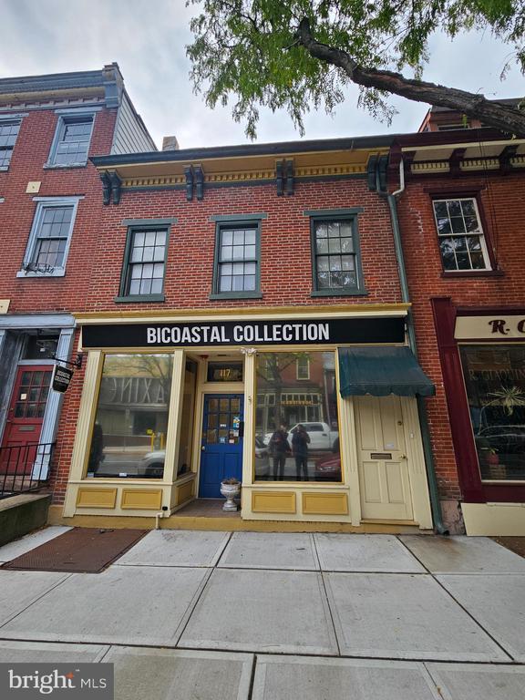 Building Photo - 117 S Warren St