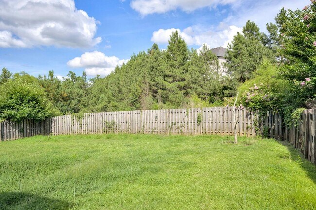 Building Photo - 542 Oconee Cir
