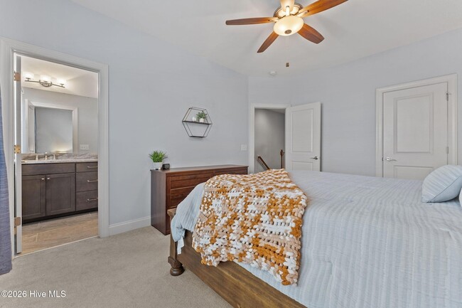 Building Photo - 12 Brownstone Ln