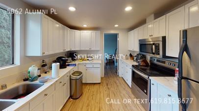 Building Photo - 5062 Alumni Pl