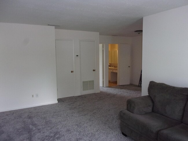 Building Photo - 405 Flagler Blvd