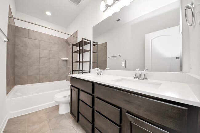 Building Photo - 22830 Brisbee Ln