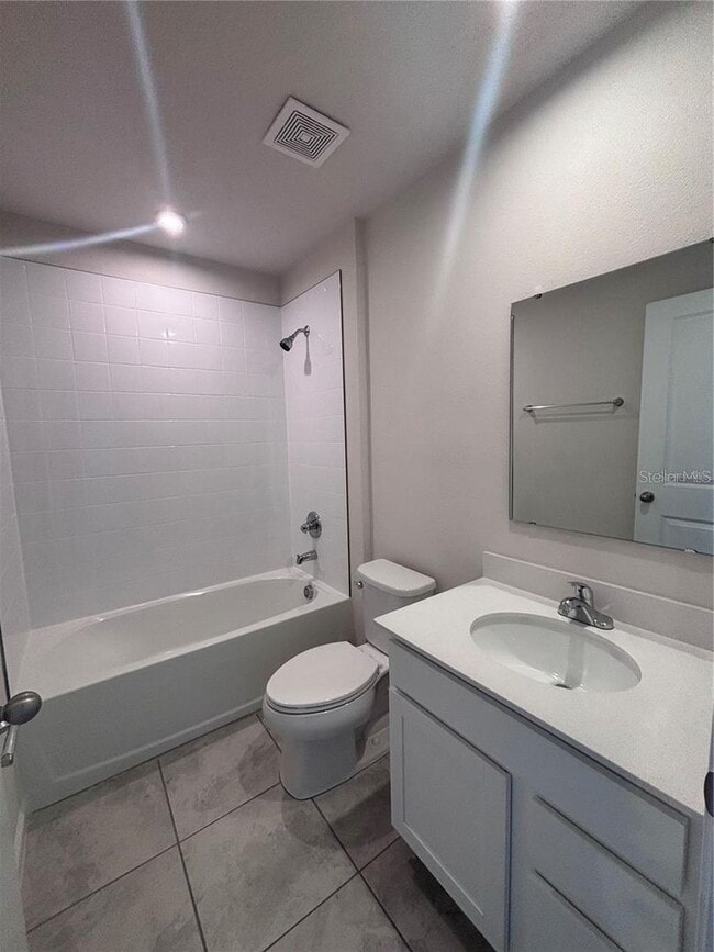 Building Photo - Haines City Home