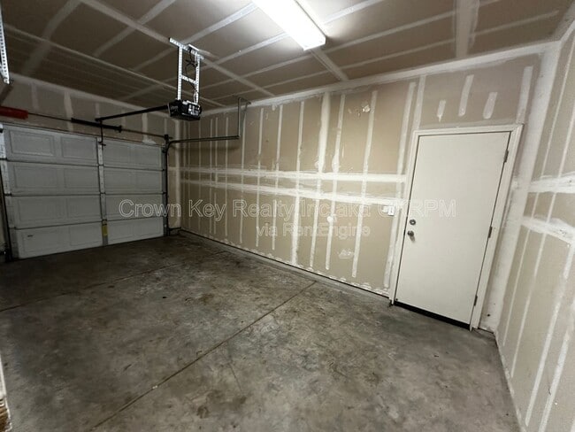 Building Photo - 2608 Greenleaf St