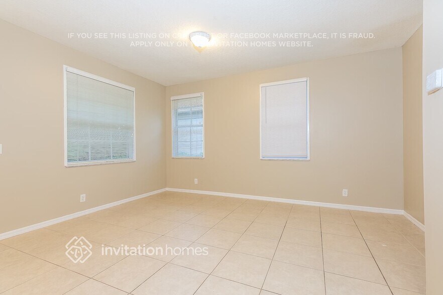 Building Photo - 375 Columbus St