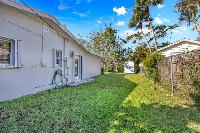 Building Photo - 8230 SW 63rd Pl