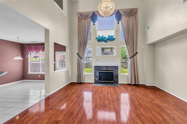 Building Photo - 16343 Mellow Oaks Ln