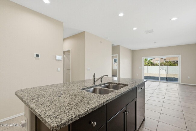 Building Photo - 3766 S 247th Ave