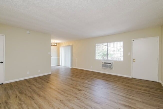 Building Photo - 59 Esperanza Ave