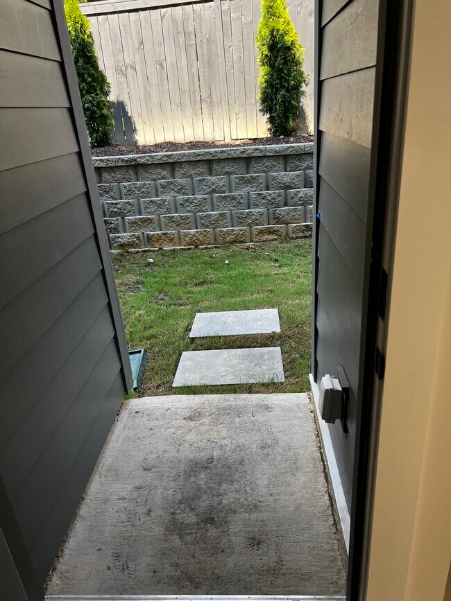 Back Porch - 5032 York Park Ln